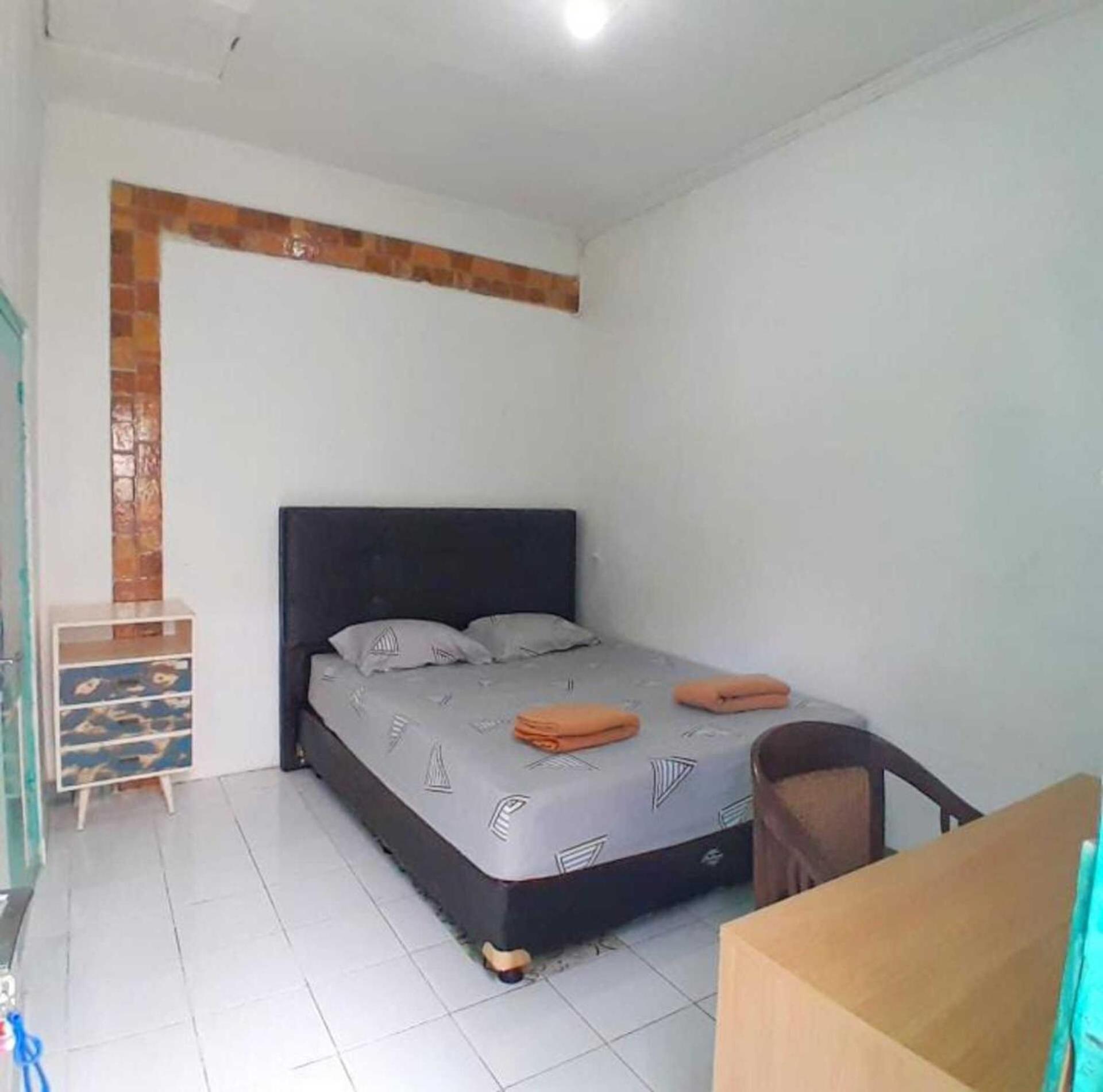Laura'S Backpacker 523 Hostel Yogyakarta Exterior photo